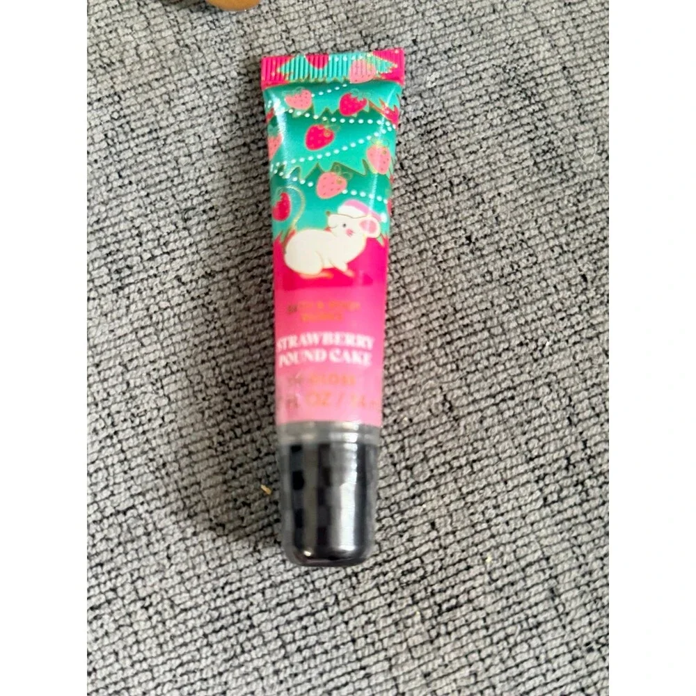 Bath & body works new sealed Strawberry Pound Cake Lip Gloss